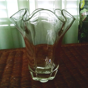 Vintage Accents - Pretty Clear Glass Ruffled Vase 9" Vintage Accents - Pretty Clear Glass Ruffled Vase 9"